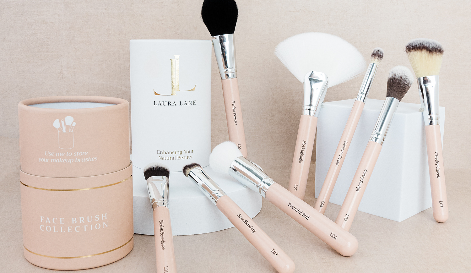 laura-lane-natural-makeup-face-brushes